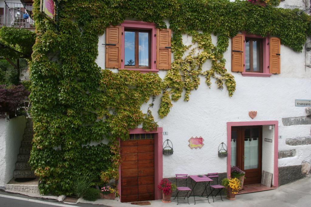 Casa Vacanze Regina Del Lago Tremosine Exterior foto