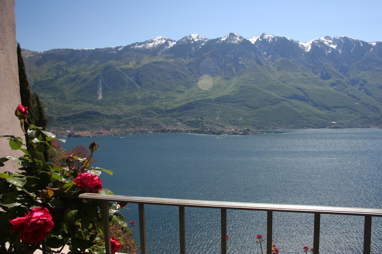 Casa Vacanze Regina Del Lago Tremosine Exterior foto